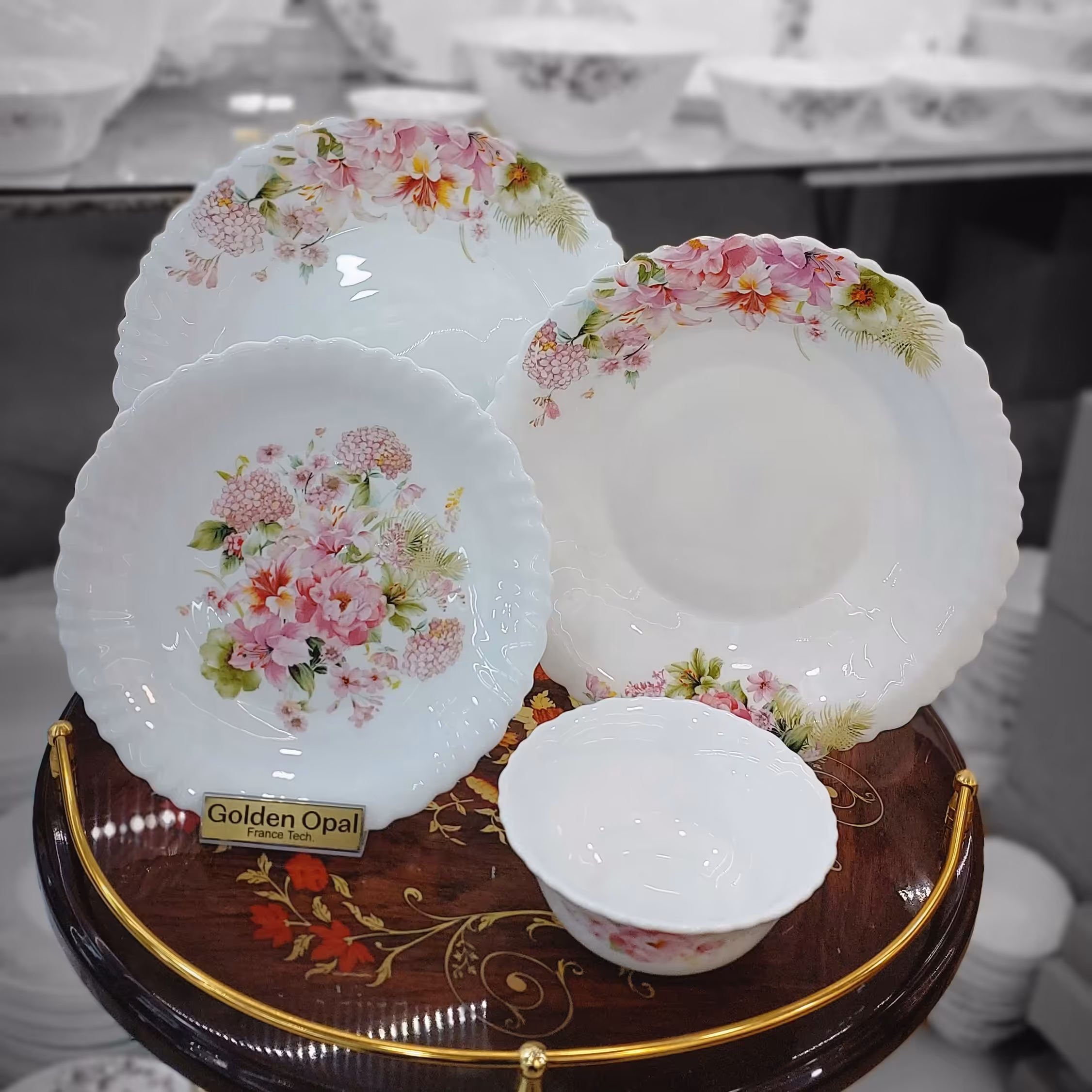 سرویس  آرکوپال هلن 26 پارچه 6 نفره گلدن اپال ارسال رایگان و کیفیت عالی و قیمت مناسب