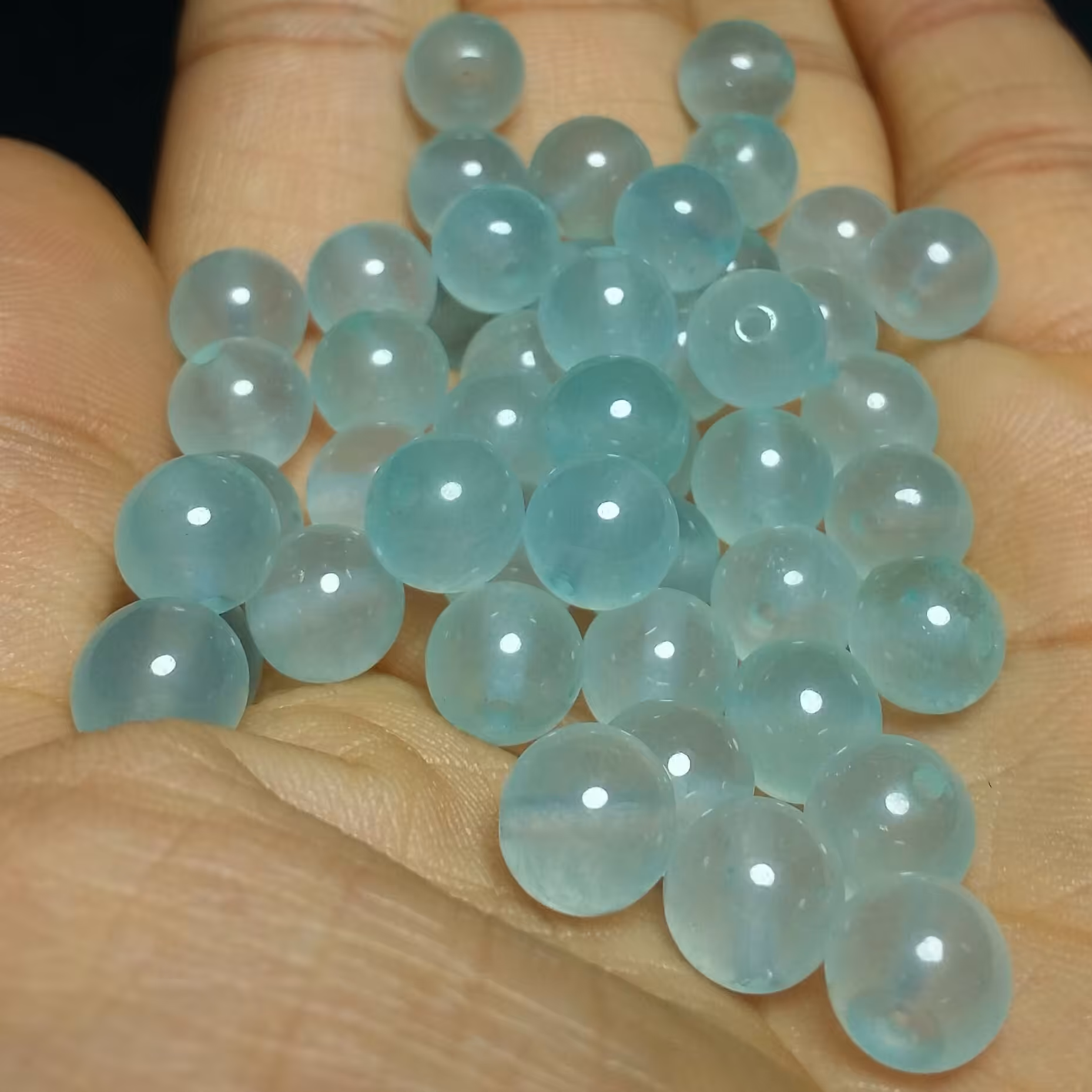 اکومارین آکومارین مهره سنگ آکومارین صد در صد طبیعی سایز 8 قیمت برای یک عدد مهره درج شده