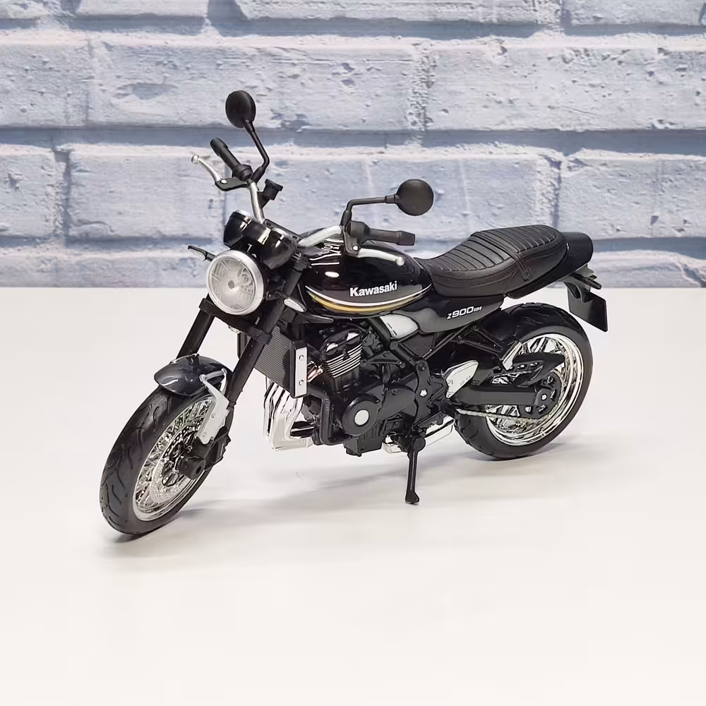  ماکت موتورکاوازاکی  زِد 900 آر اِس (Kawasaki Z900RS  Maisto) 