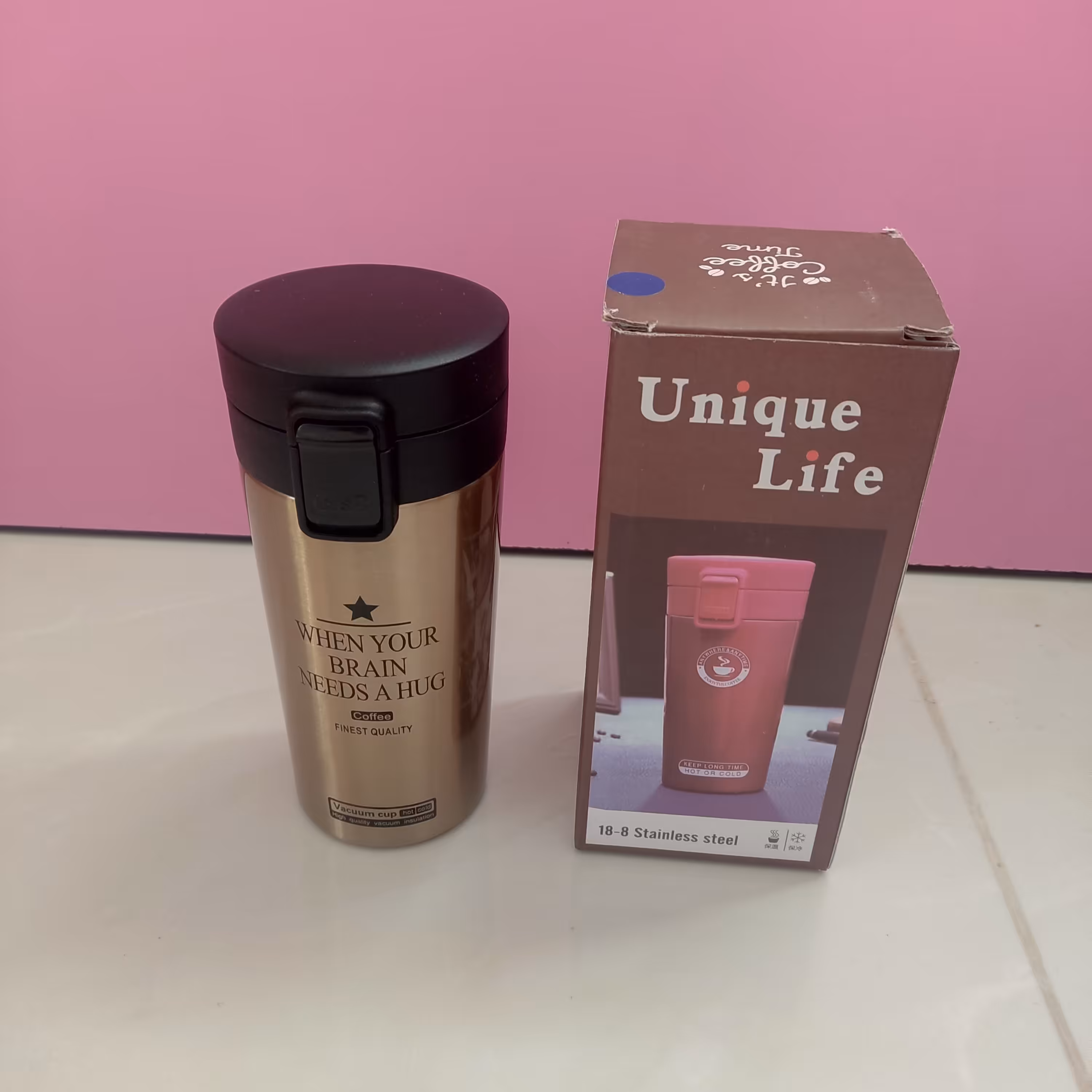 فلاسک استیل یونیک لایف سفری گنجایش 380سی سی برند کافی با درب قفل دار . فلاسک سفری استیل . فلاکس.تراول ماگ . رنگ طلایی 