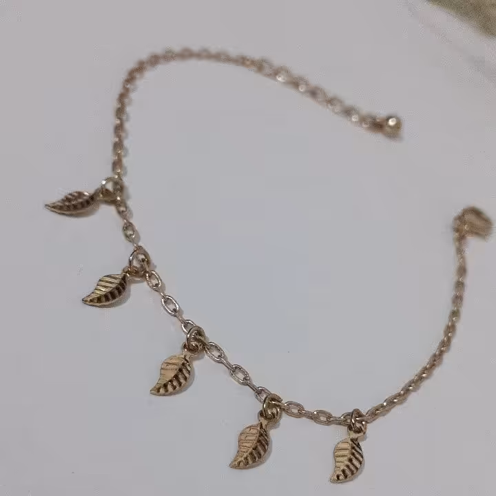 دستبند ظریف استیل طرح برگ 