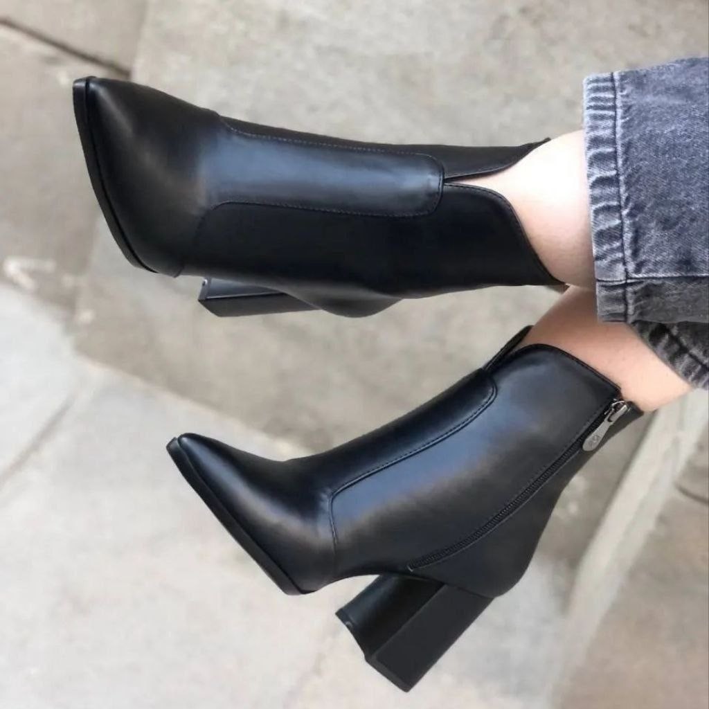 نیم بوت پاشنه بلند چرم باکیفیت خیلی شیک