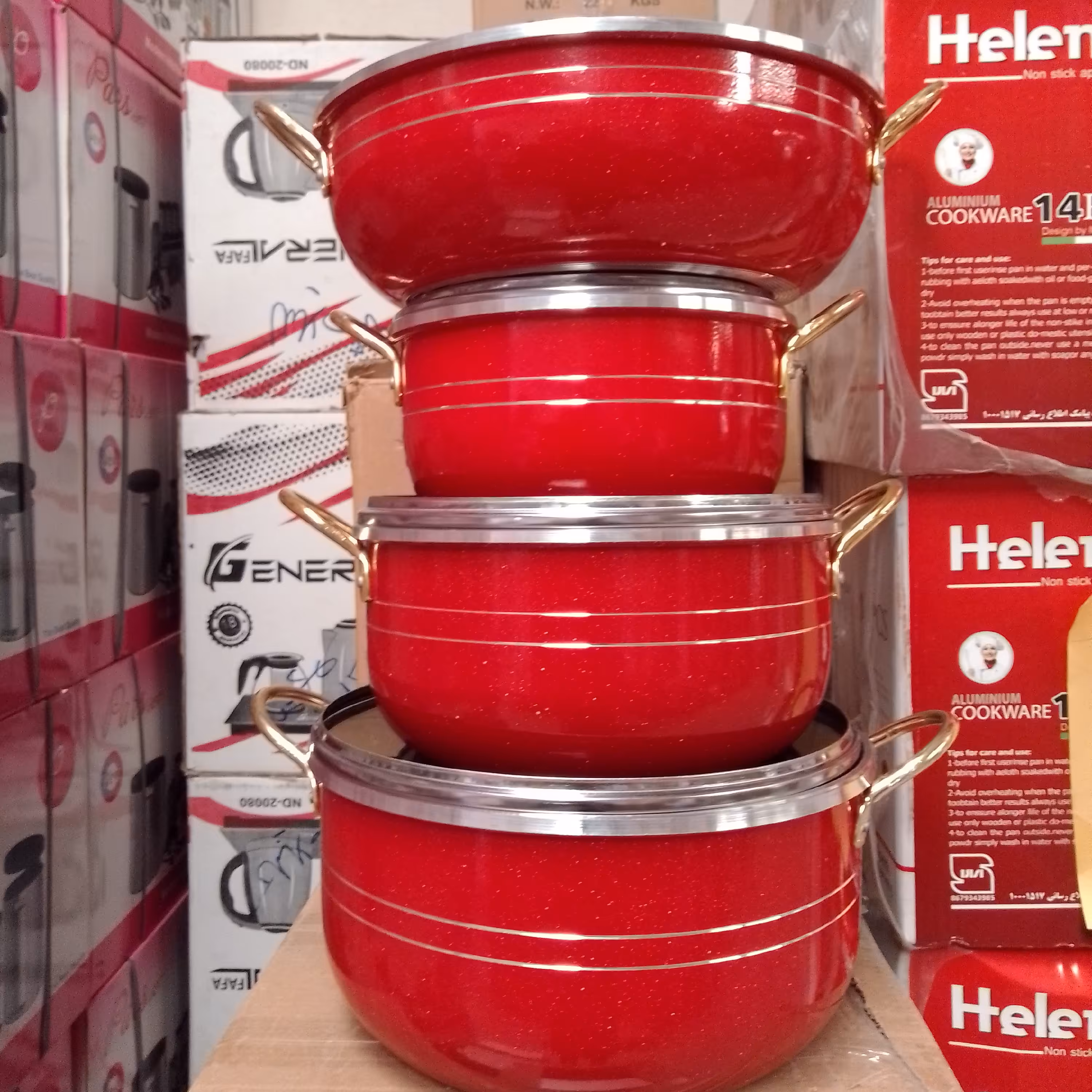 سرویس قابلمه تفلون 7 پارچه هلنا سایز 28 دسته طلایی