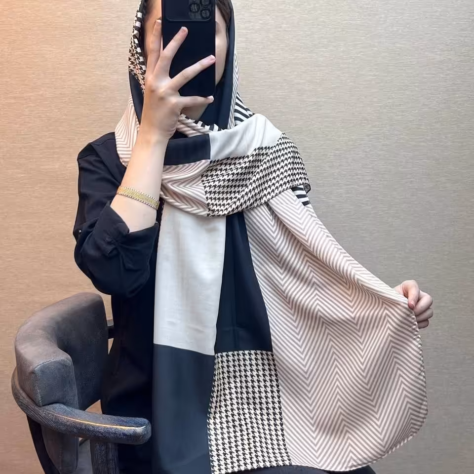 شال سوپر نخ طیف رنگی نسکافه ای کرم سرمه ای ارسال رایگان 