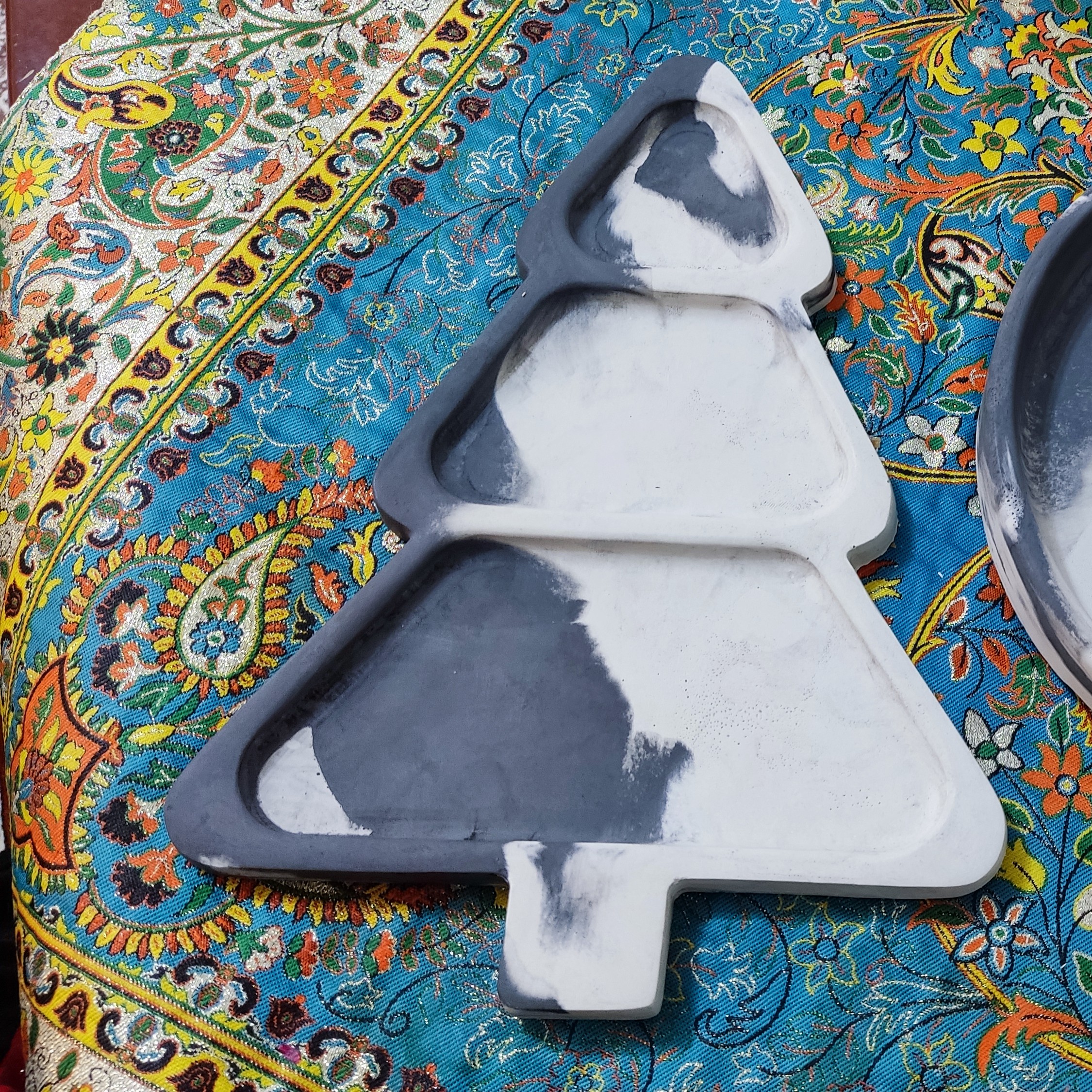 ست ظروف سنگی بتنی