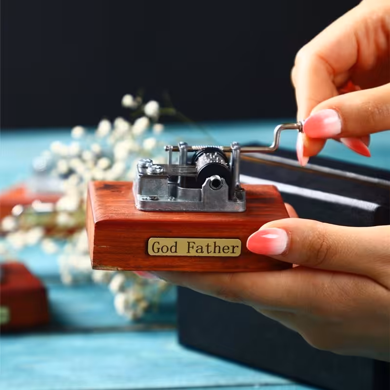 کادو تولد باکس موزیکال با جعبه چرمی ( کیفیت عالی ) 