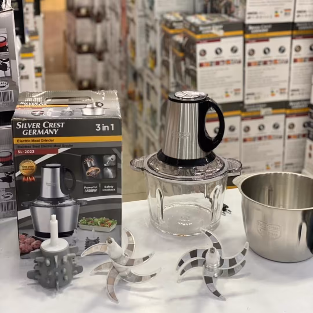 خردکن 4 لیتر سیلور کرست کاسه پیرکس همراه با یک کاسه استیل اضافه 6 تیغه با 6 تیغه اضافه و سیر پوست کن