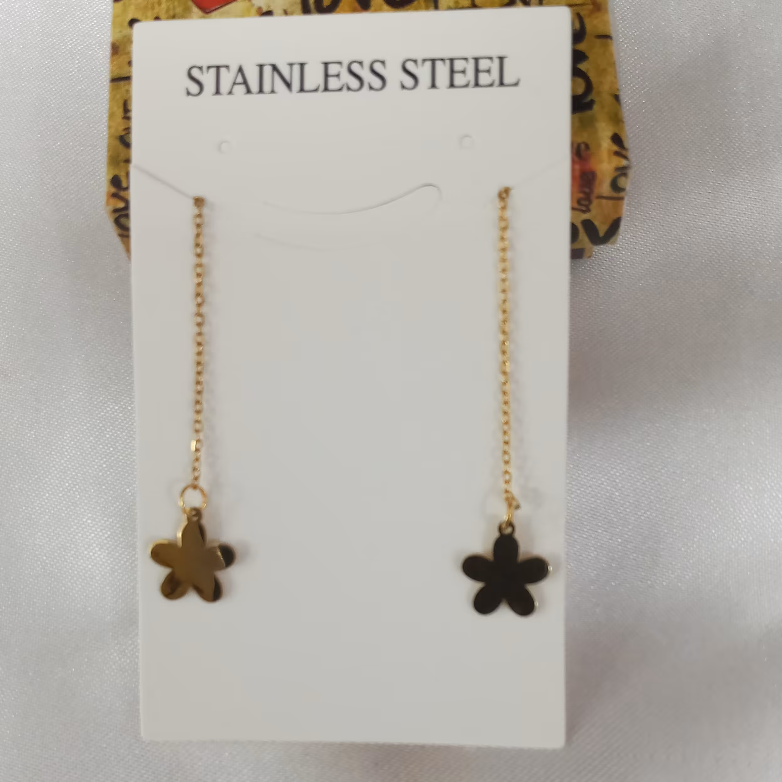 گوشواره بخیه