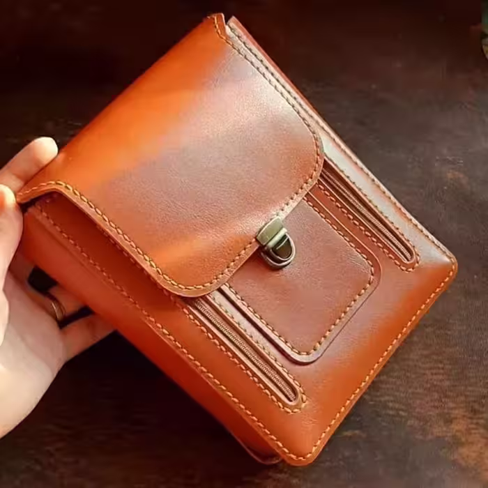 کیف دوشی چرم طبیعی گاوی کاملا دست دوز کد20*13*5