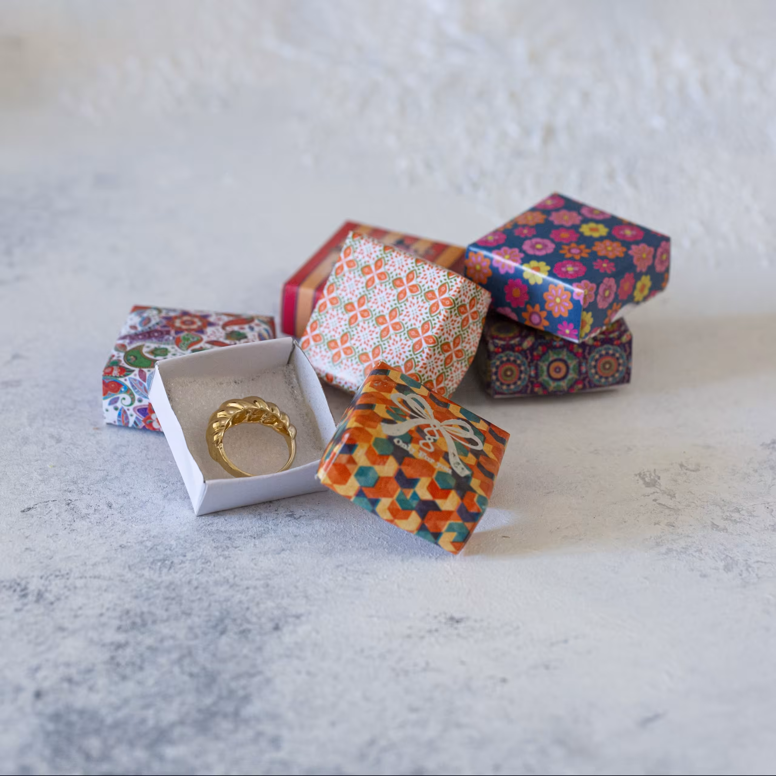 جعبه جواهرات مدل مقوایی کوچک بسته 100عددی   