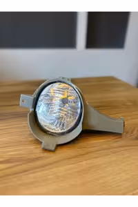 چراغ جلوی خودرو مه شکن جلو راست تویوتا هایلوکس مدل 2005 تا 2009 MATSUBA