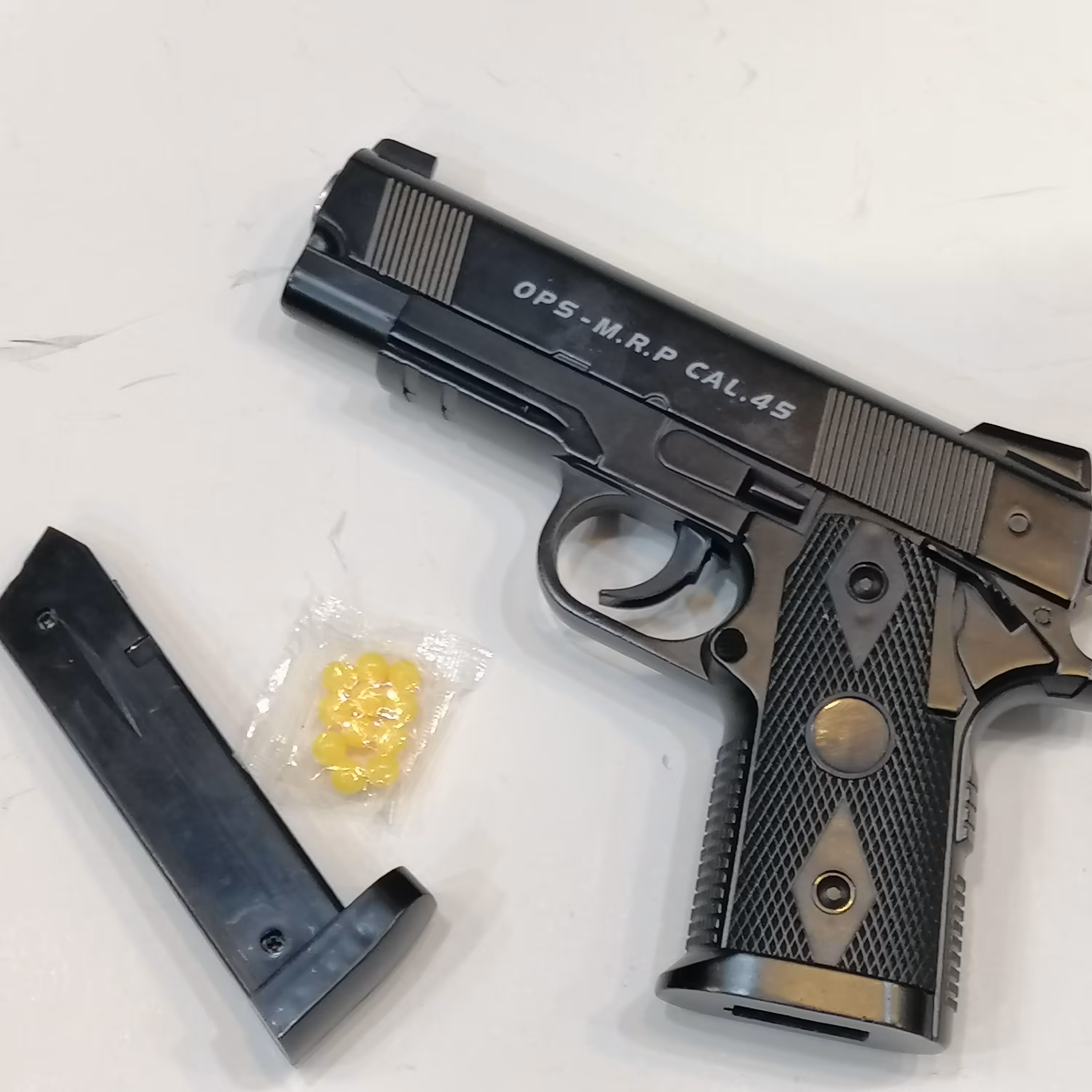 کلت فلزی طرح  سی 9