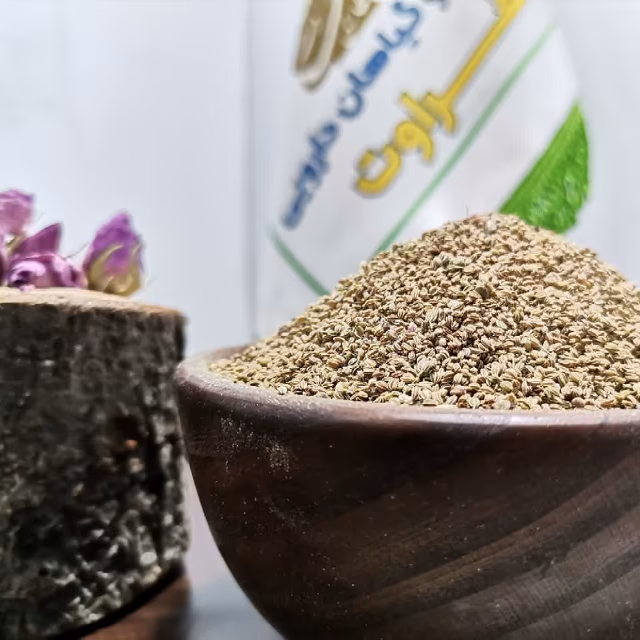 تخم کرفس تمیز درجه یک 100گرمی (عطاری و محصولات ارگانیک طراوت)