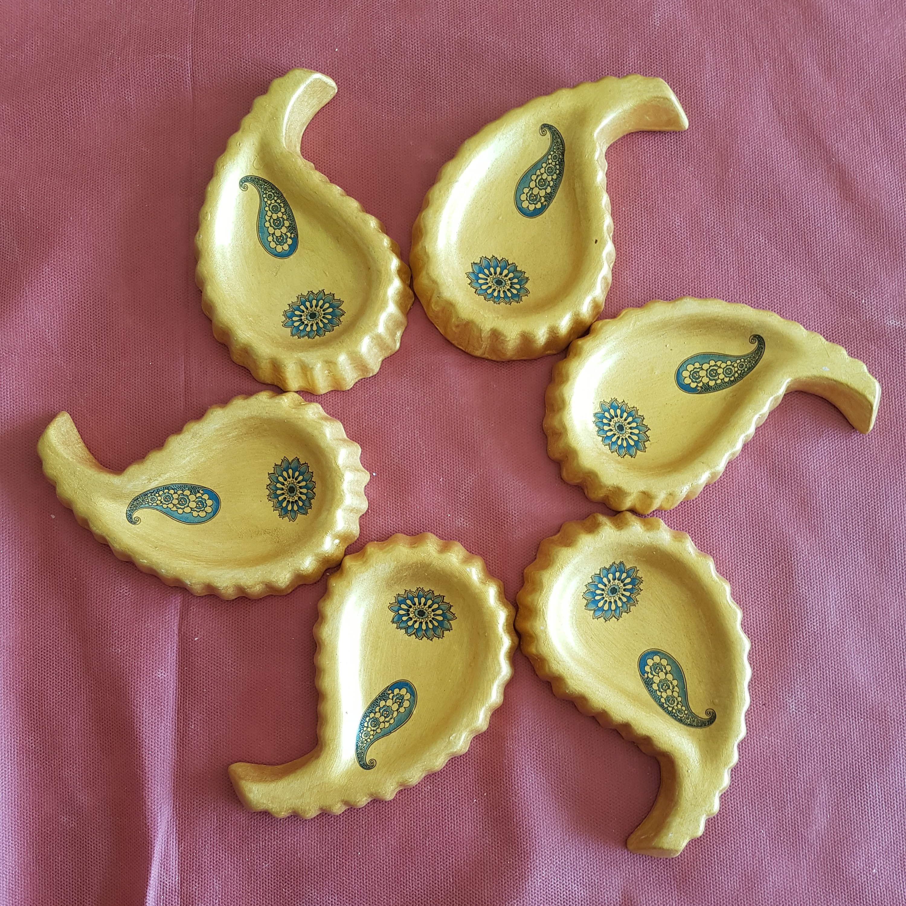 هفت سین طلایی ترمهِ ترمه آبی 6 پارچه سفال