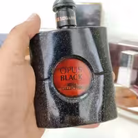 عطر ادکلن‌ رایحه ایوسن لورن بلک‌ اپیوم از مگاکالکشن