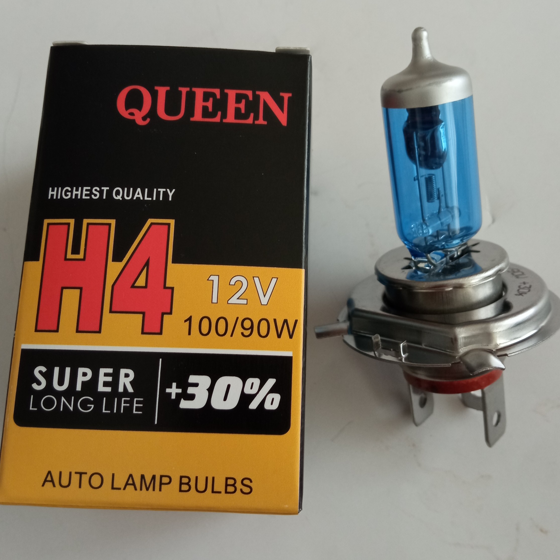 لامپ یخی 3خار  (پایه اچ4) ،ولتاژ کار12 ولت،100وات ،با 30 درصد نوردهی بیشتر،کیفیت  عالی. ویتکار