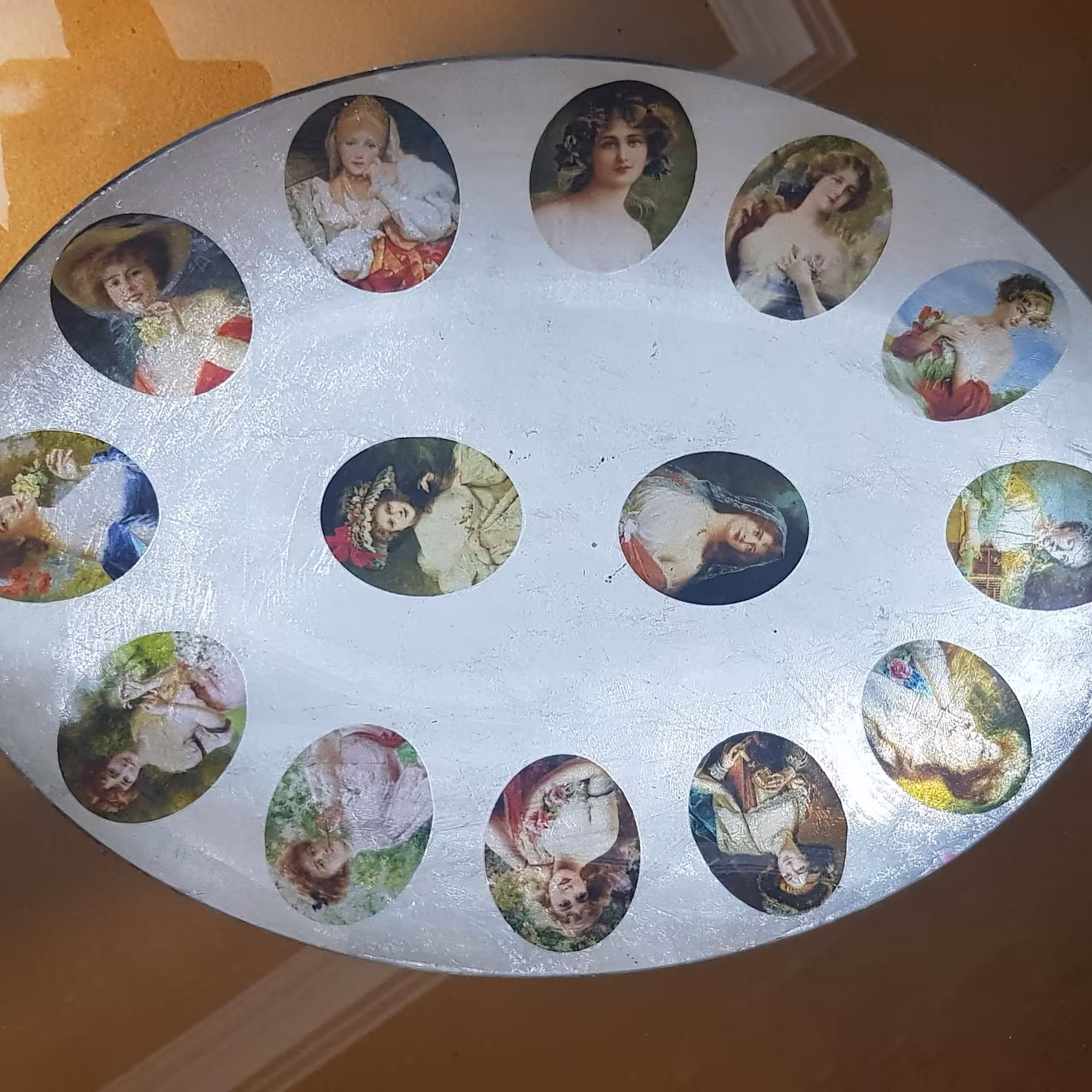 سینی (دیس)دکوراتور