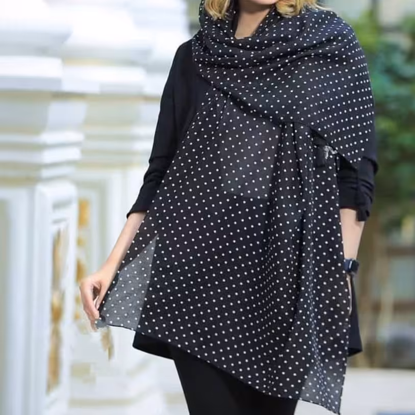 شال نخی خال خالی
 جنس پارچه نخی چهارفصل
قواره 2 متری
کیفیت کار عالی و خوش طرح