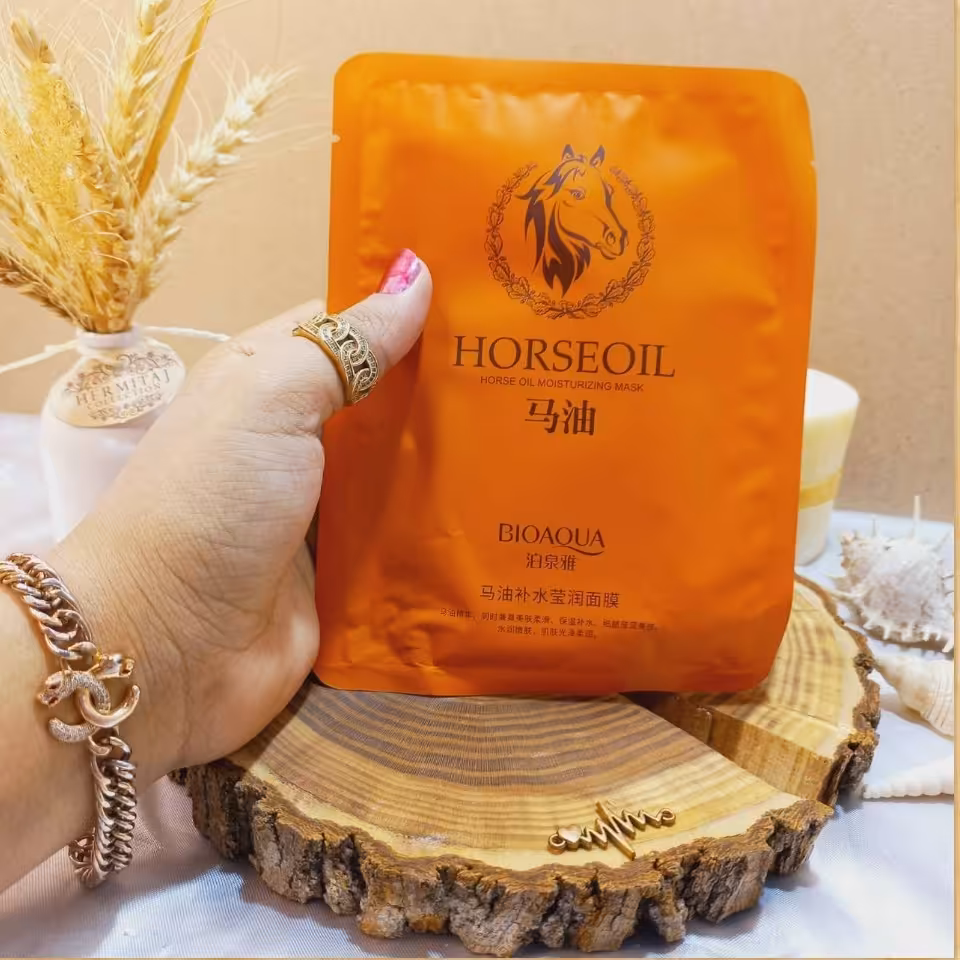 ماسک ورقه ای روغن اسب بیوآکوا