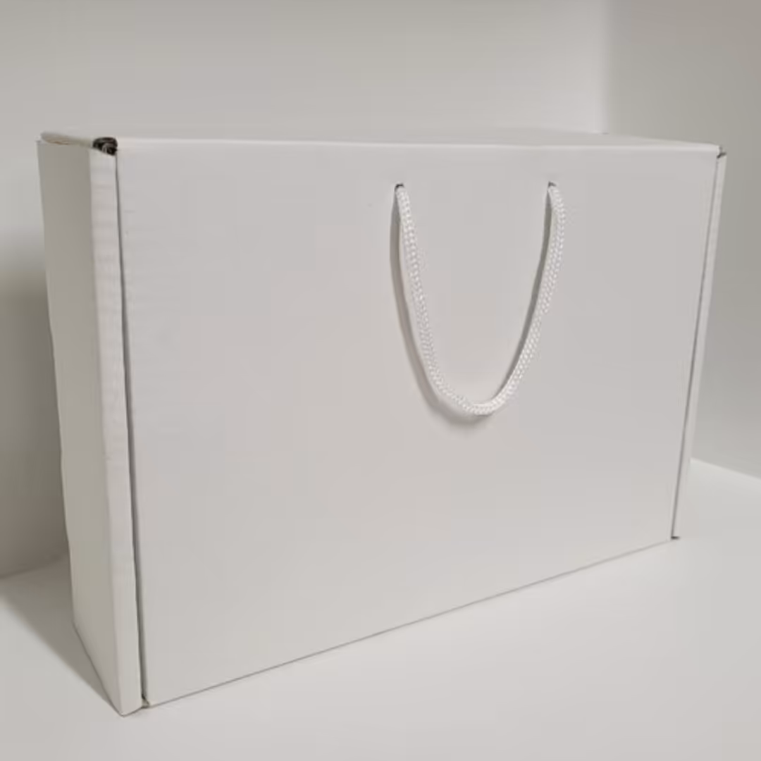 جعبه کیبوردی سفید سایز 34 در 24 
