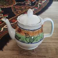 قوری چینی سنتی میبد گل و مرغ رنگی