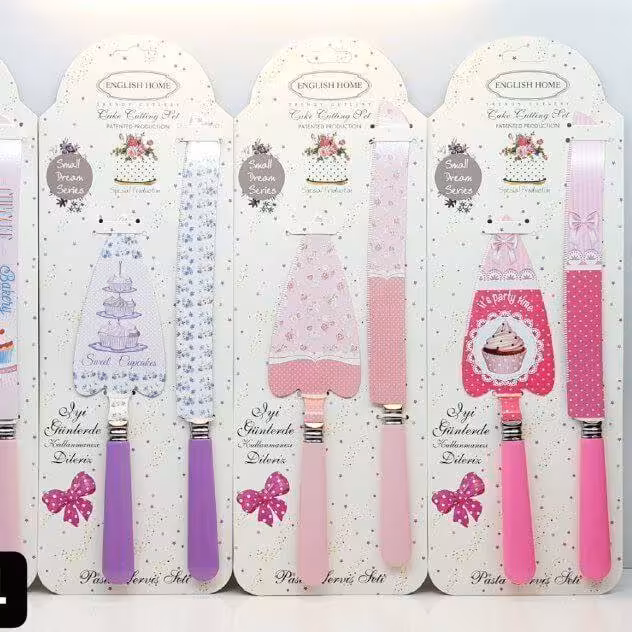 کارد کیک و شکلات خوری  رنگی و جنس خارجی،مناسب برای سرو شکلات 