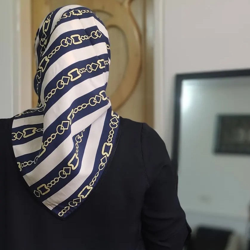 مینی اسکارف نخی گاندوزی شده ایستایی عالی 5طرح جذاب