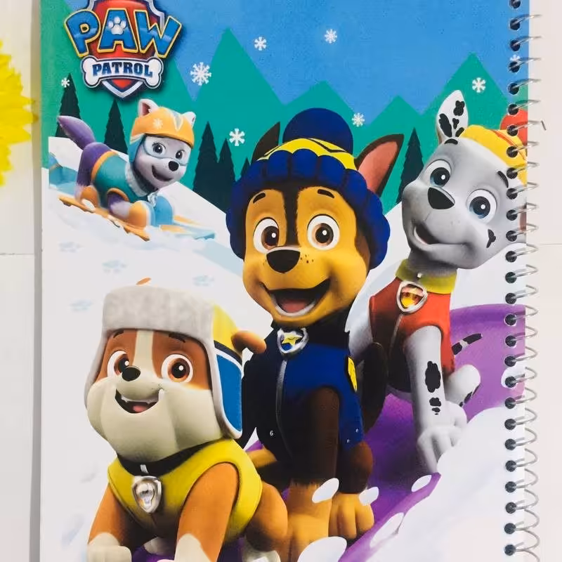 دفتر مشق 50 برگ  حاشیه دار اگه فندق کوچولوهاتون علاقه ای به نوشتن مشق ندارن حتما با این دفترها عاشق مشق نوشتن میشن 