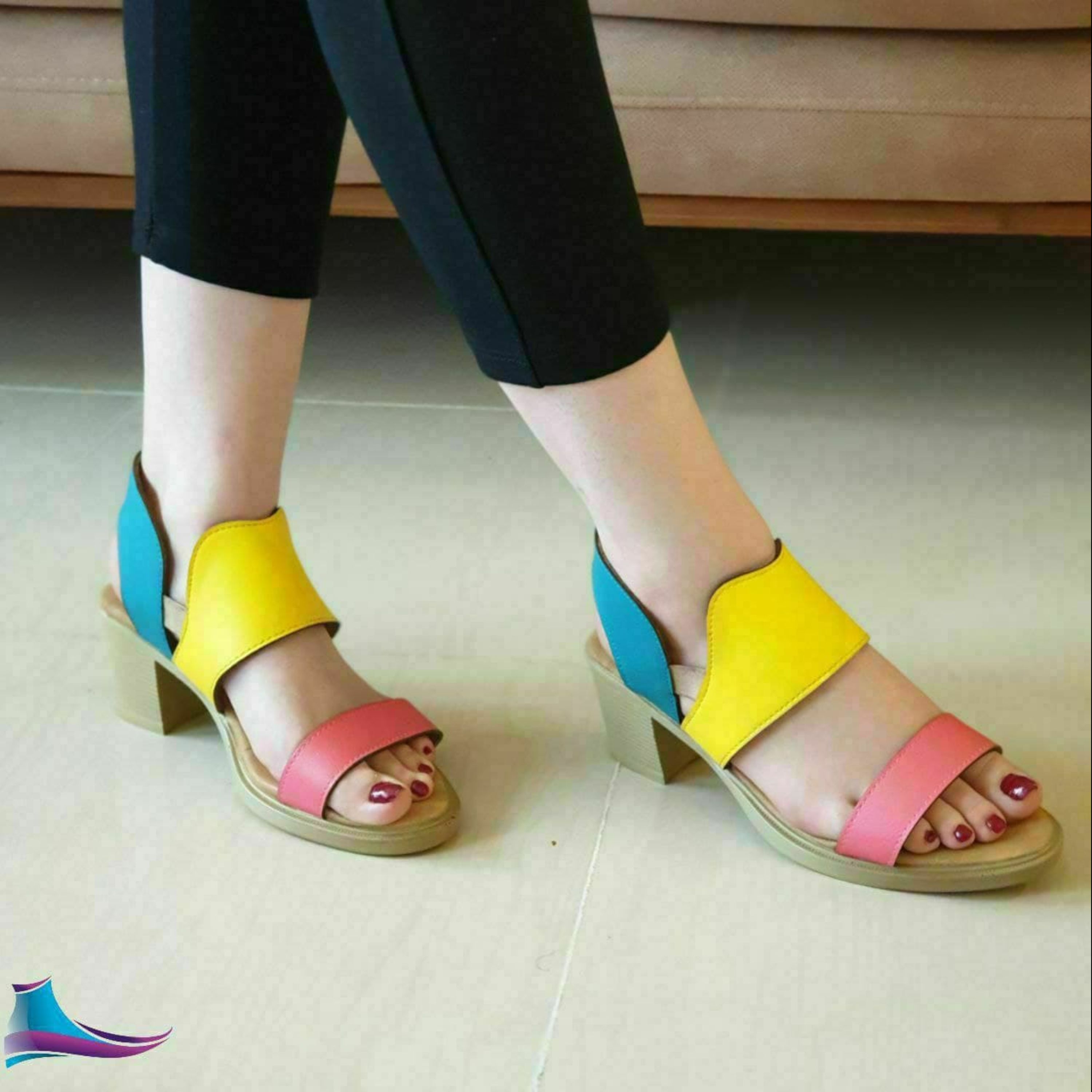 صندل زنانه کد 471