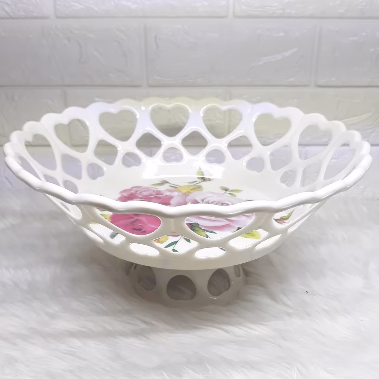 سبد میوه پایه دار