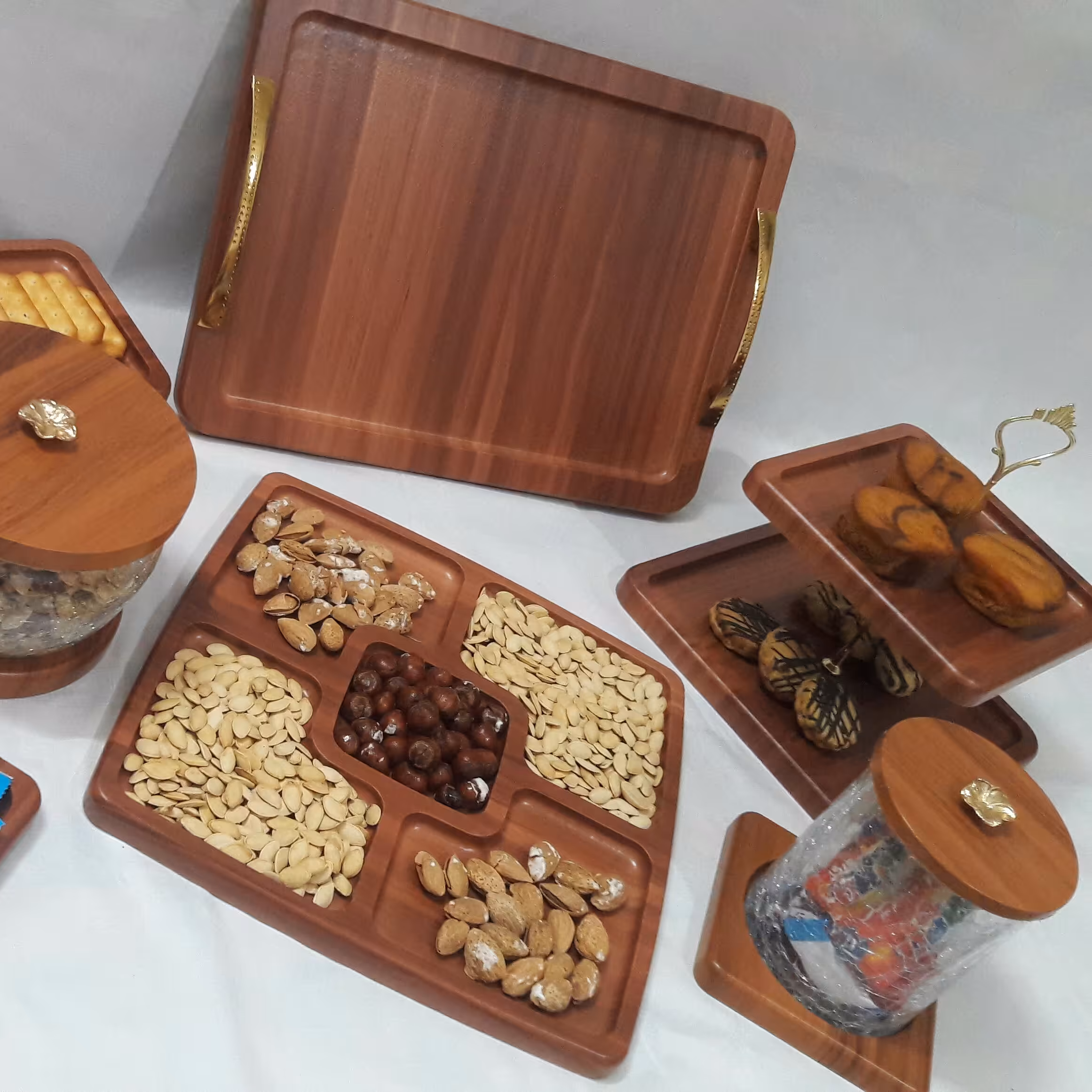 ست پذیرایی چوبی ست یلدایی ظروف یلدایی ست  ظروف چوبی ست پذیرایی چوبی مربع