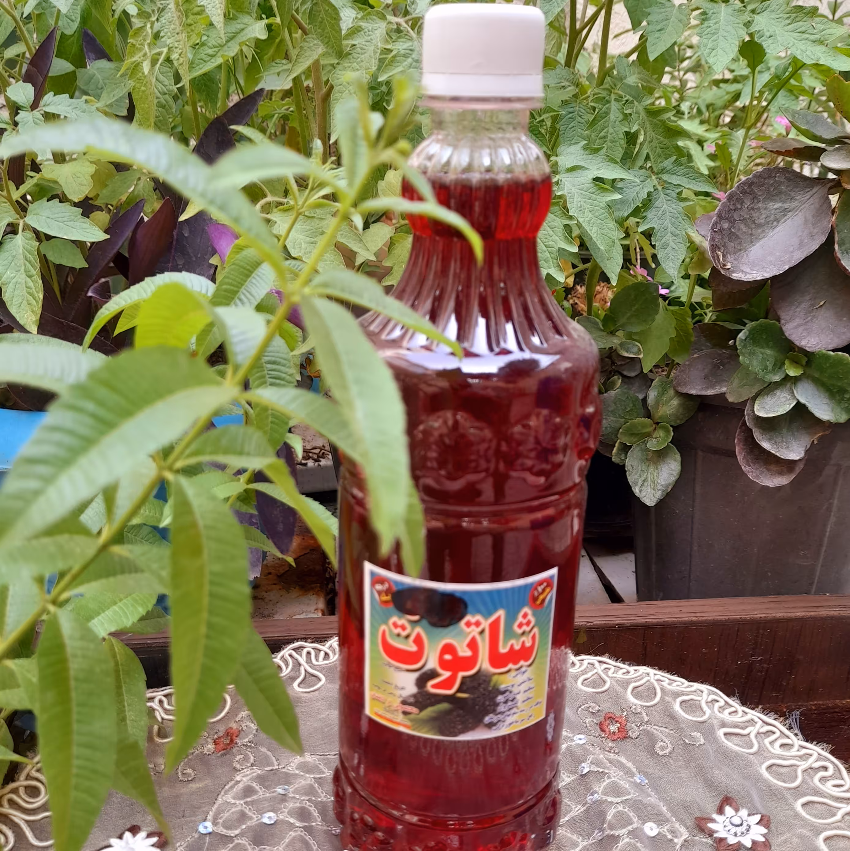 شربت شاتوت درجه یک و غلیظ کاشان (1،220)گرم