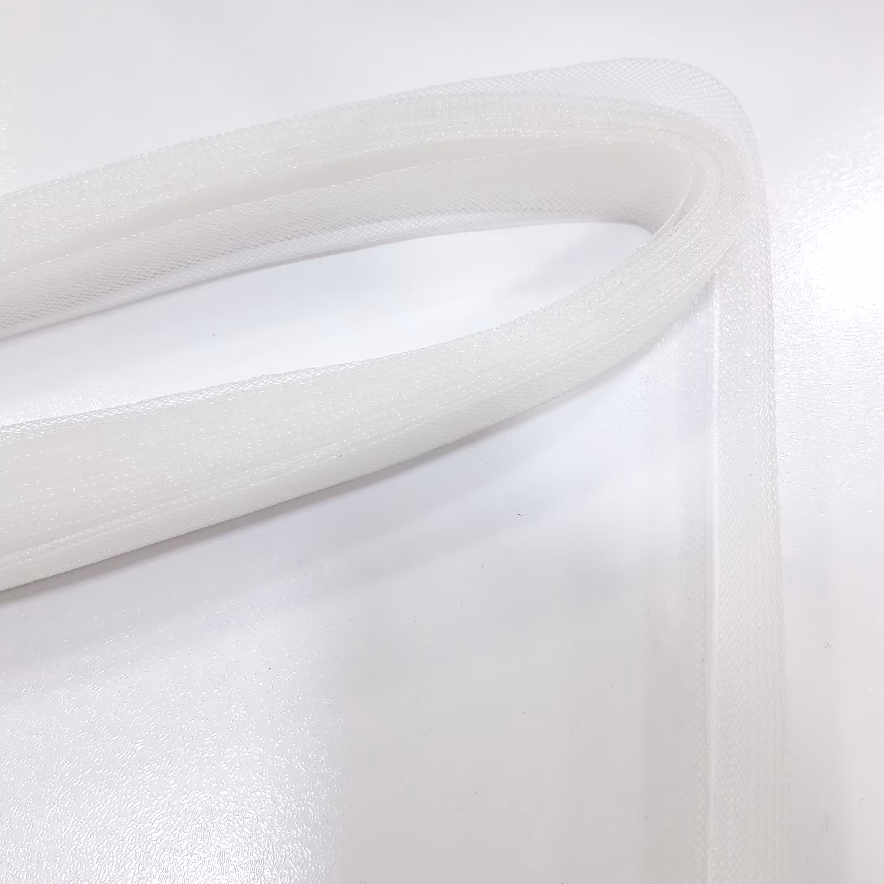 تور دبی 2 سانت سفید و مشکی (آف)زیرقیمت بازار