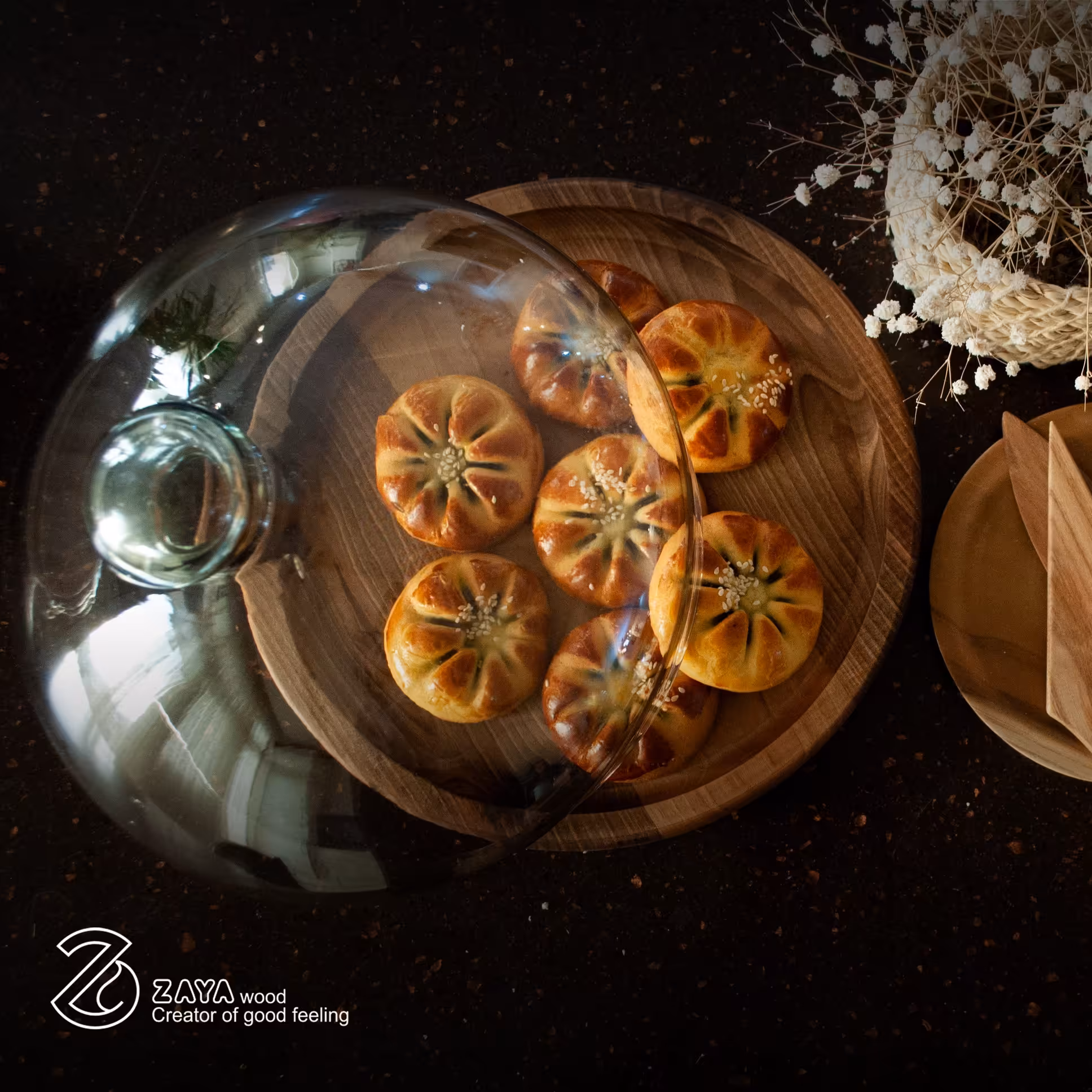 کاپ کیک از جنس چوب گردوی کردستان در رنگهای تیره  تا روشن 