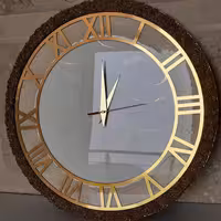 ساعت رزینی دور کریستال سفید