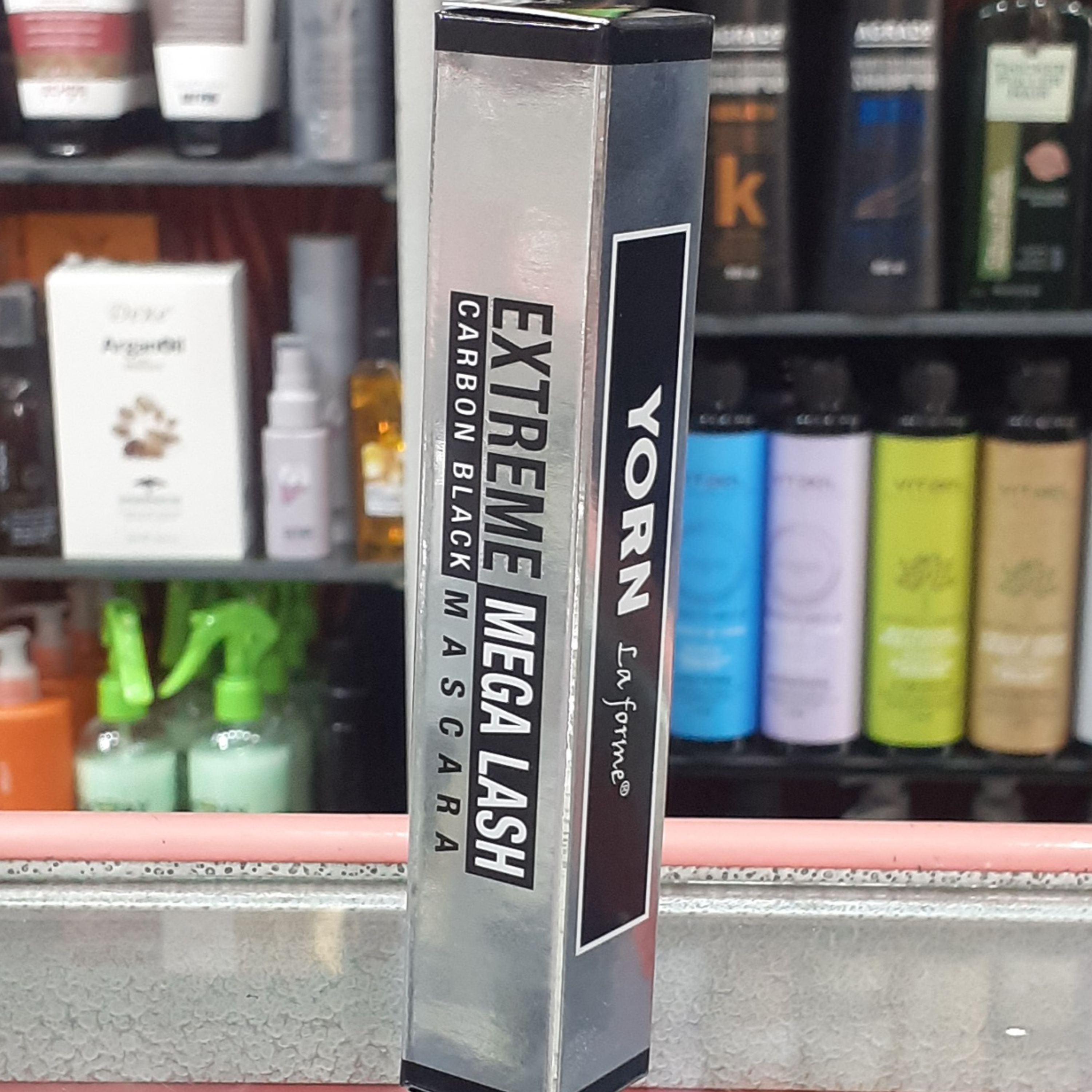 یورن ریمل اکستریم مگالش ماسکارا یورن Yorn Extreme Mega Lash Mascara حجم 15 میل