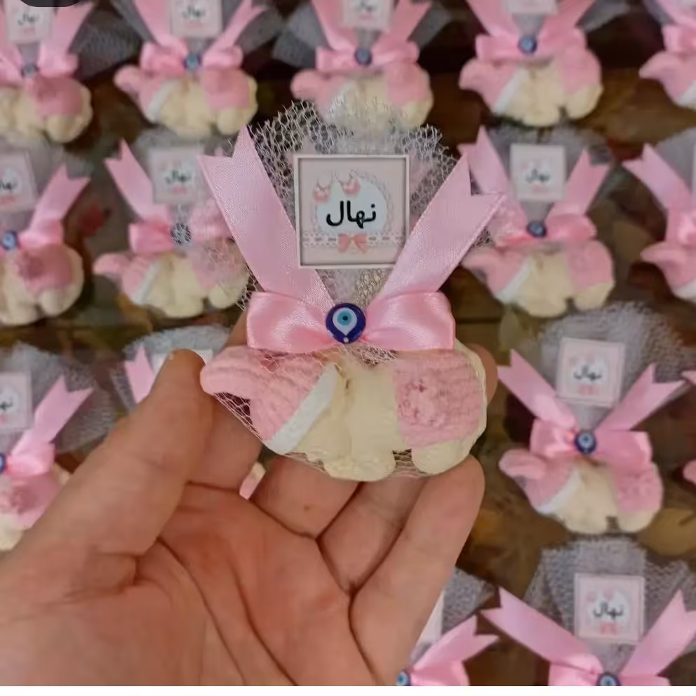 گیفت نوزادی مدل دخترانه 