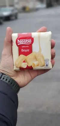 تابلت نستله شکلات سفید