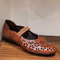 کفش طبی چرم مناسب برای استفاده روز مره و پیاده روی 