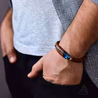 دستبند چوب و رزین طرح دریا