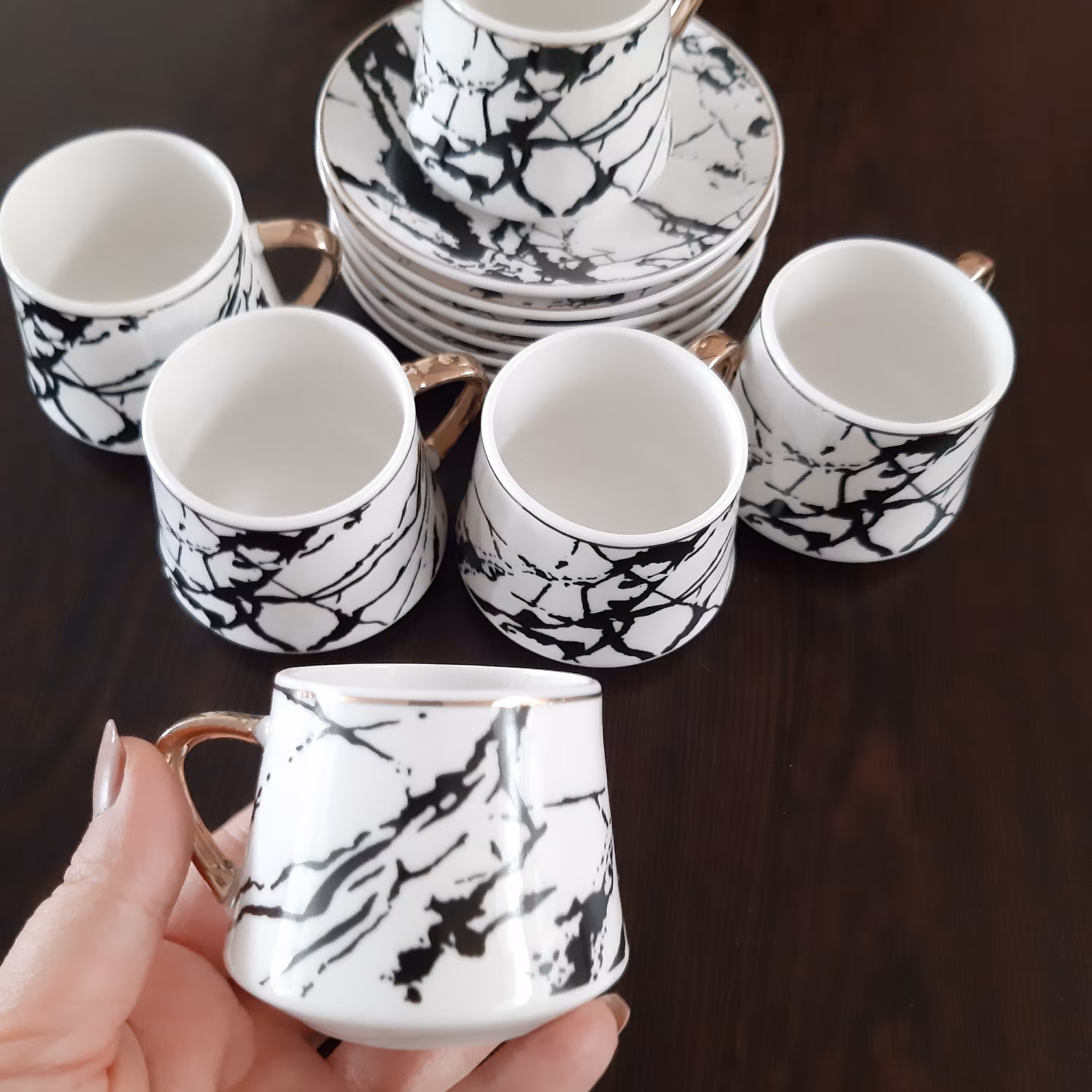 قهوه خوری ترک ،طر ح ماربل ،6 نفره ، موجود در دورنگ سفید و مشکی