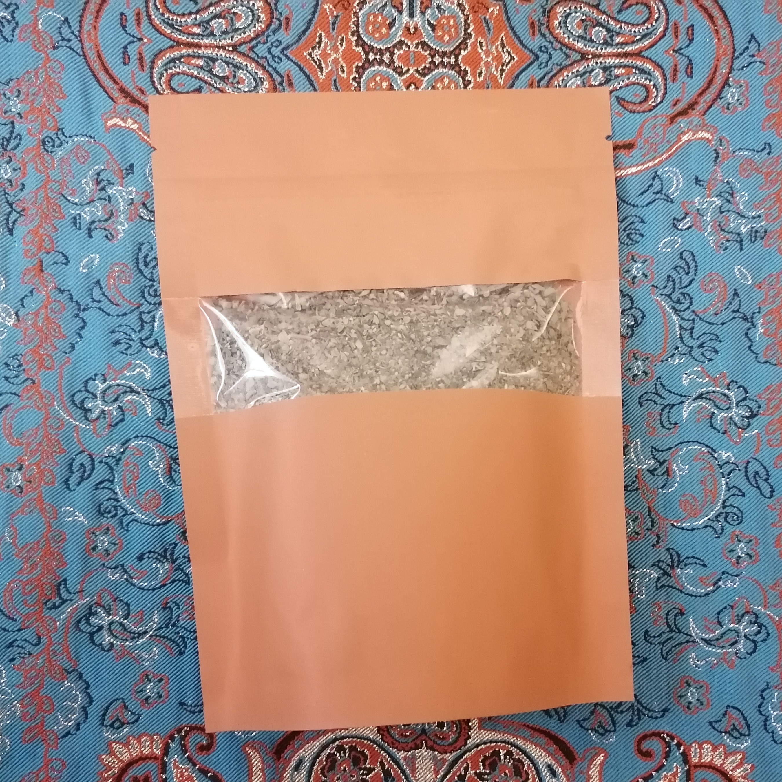 مرورش50گرمی گیاه