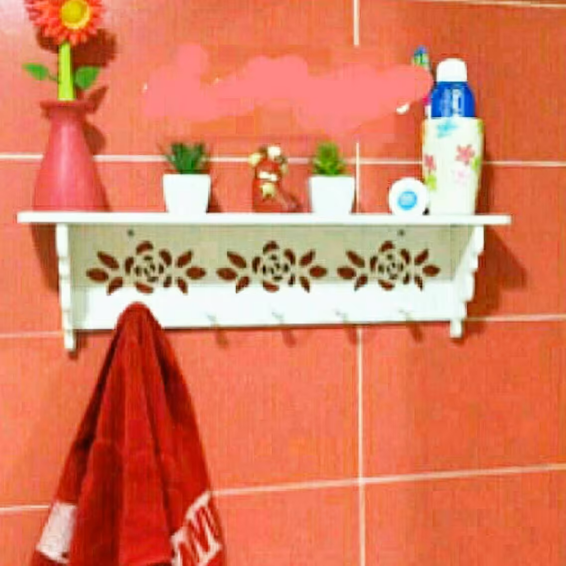 شلف ضد اب جاحوله ای حمام
