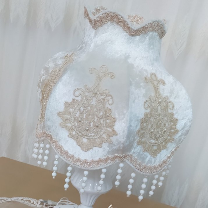 آباژور مخملی