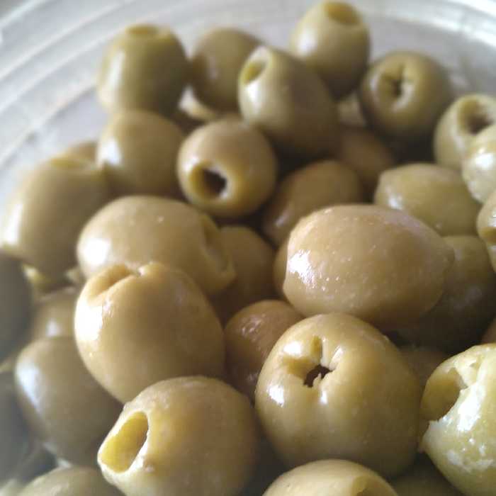 زیتون بی هسته (800 گرم) 