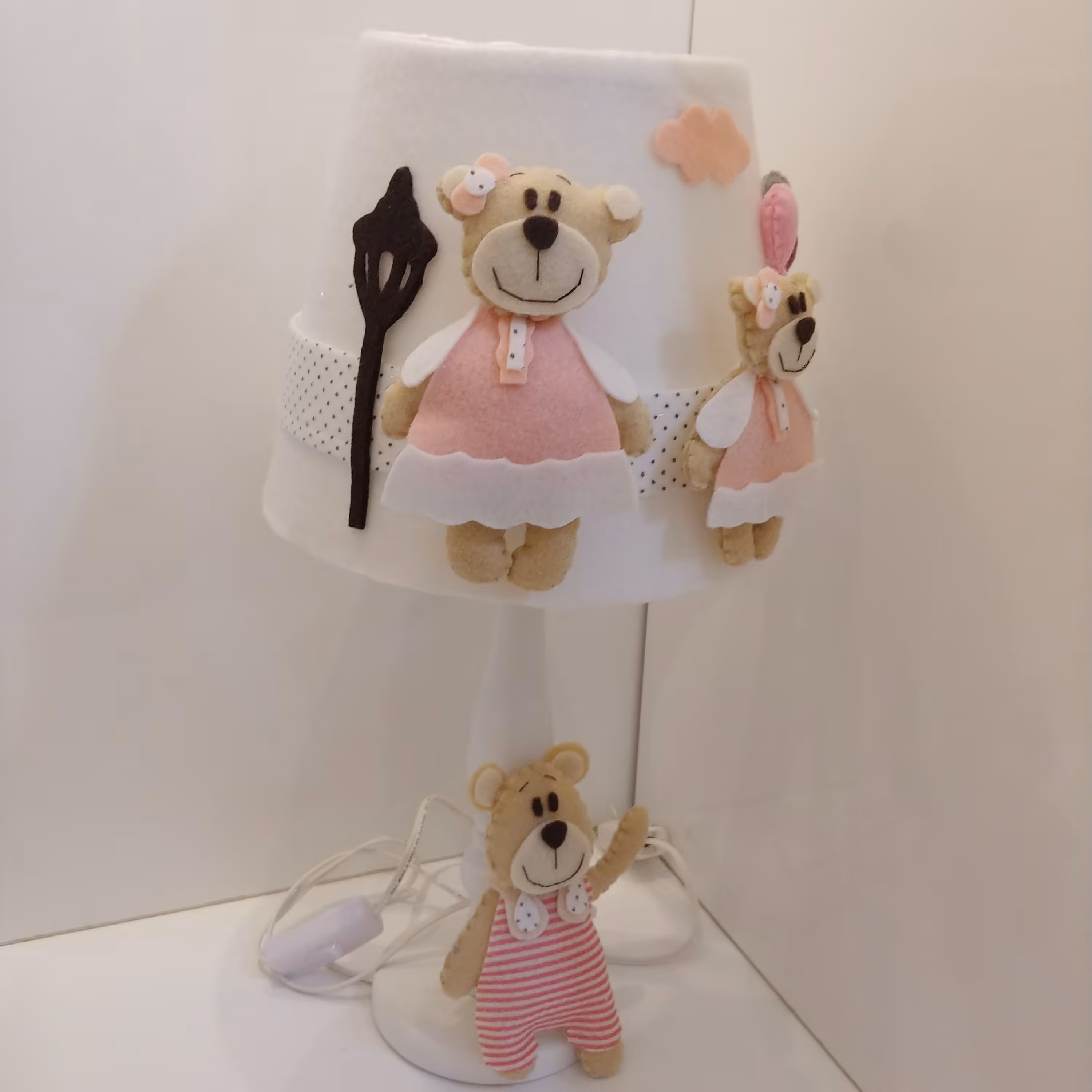 آباژور کودکانه