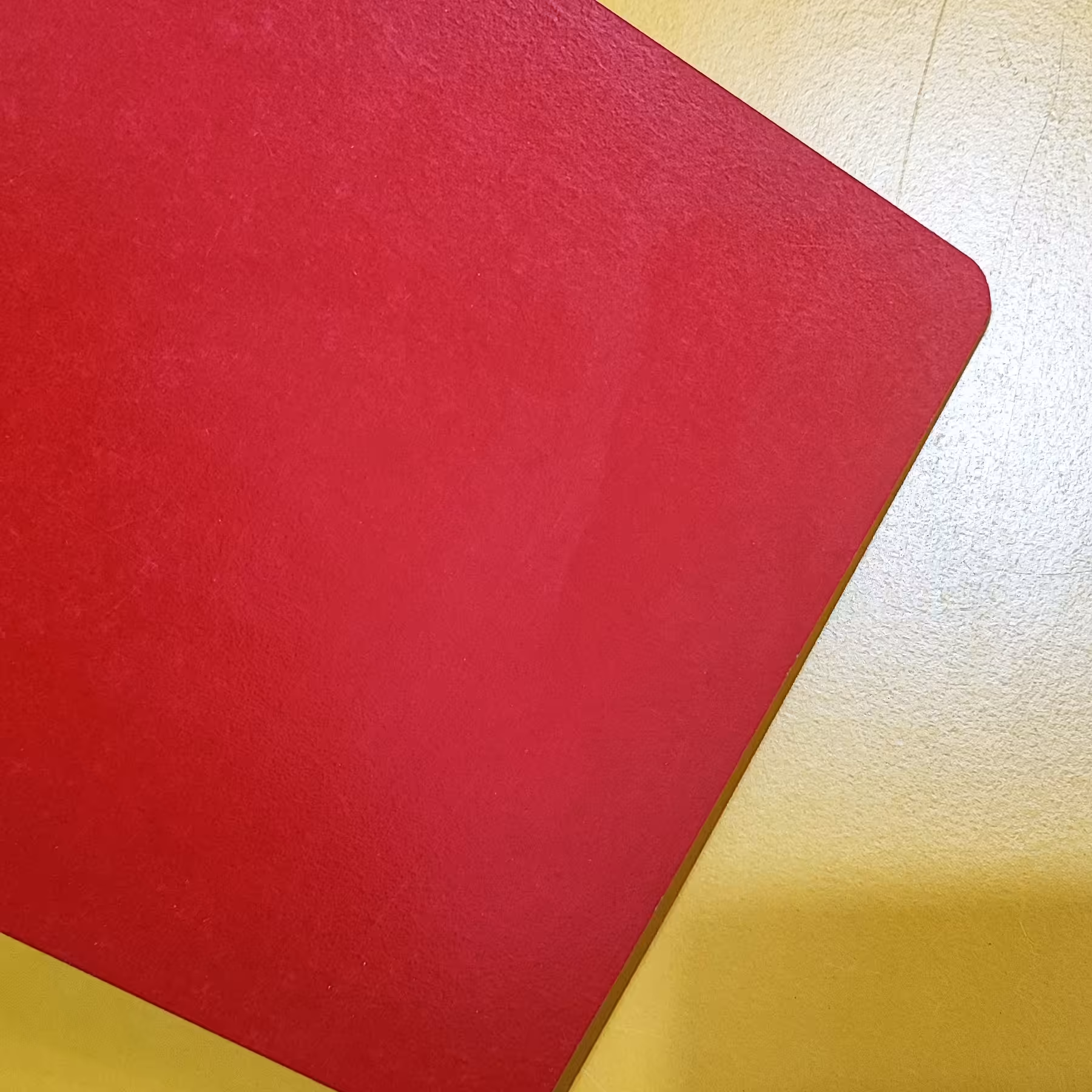 زیر کیک ام دی اف  مستطیل متوسط دو رو(قرمز سفید)