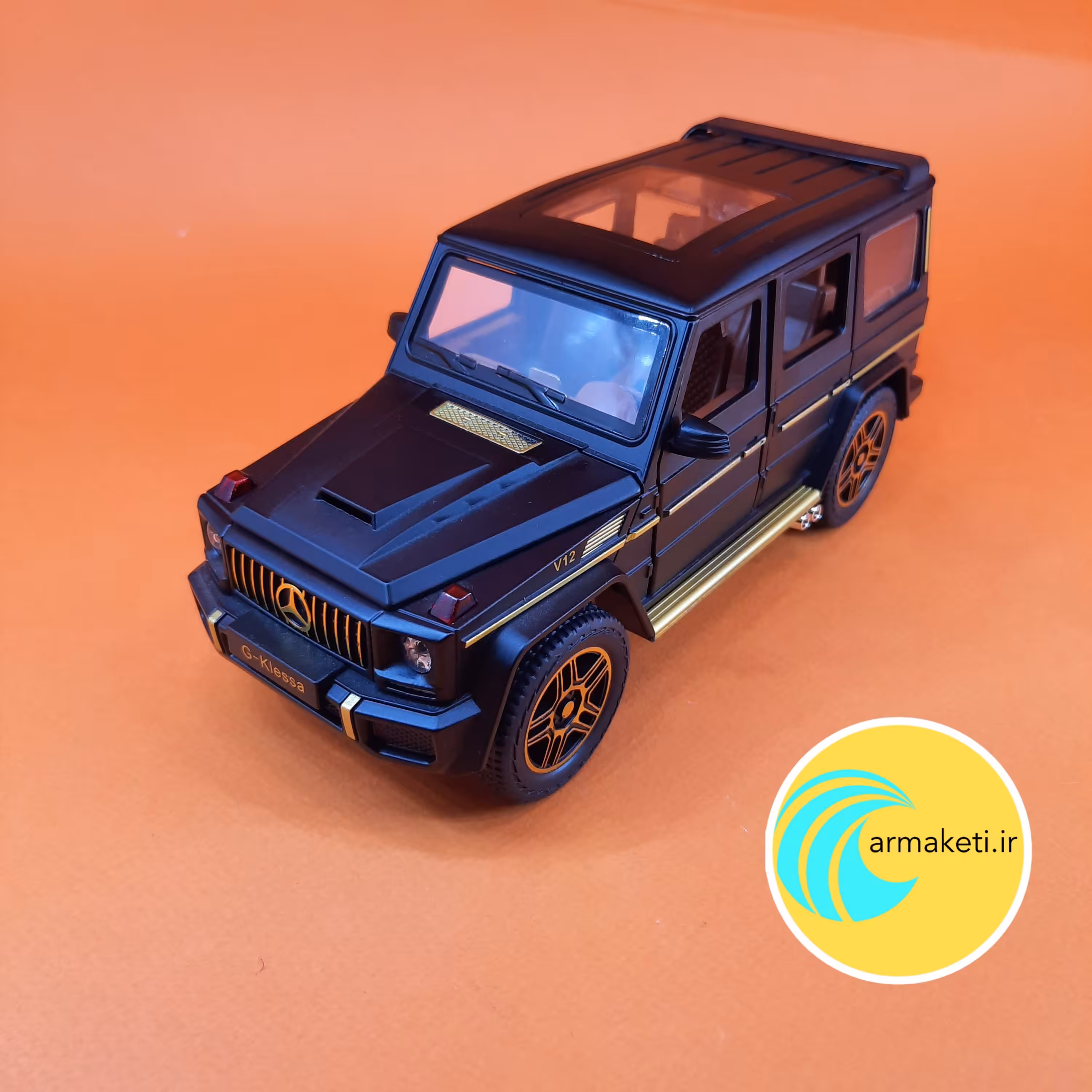 ماکت ماشین بنز فلزی 