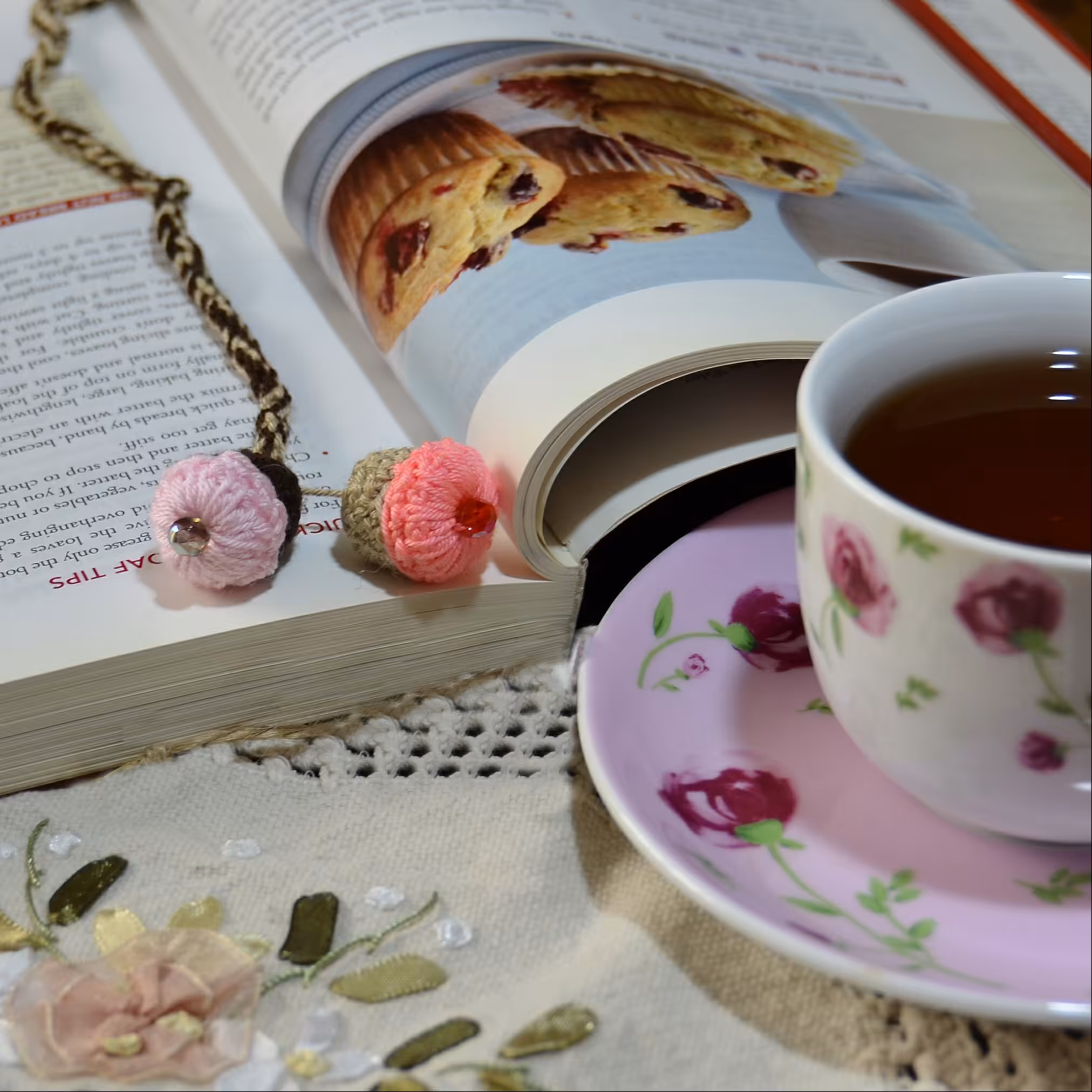 نشانگر کتاب کاپ کیک