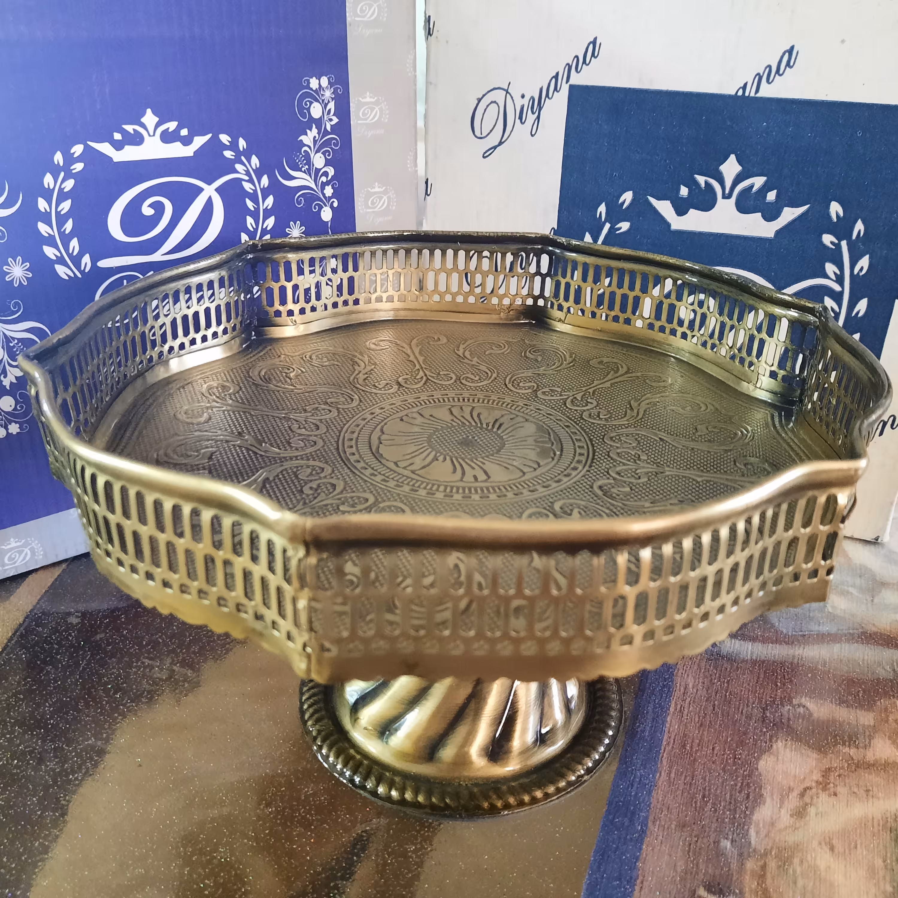 شیرینی خوری پایه دار  تشریفات  آنتیک